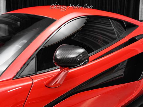 Used 2017 McLaren 570S Coupe image 31