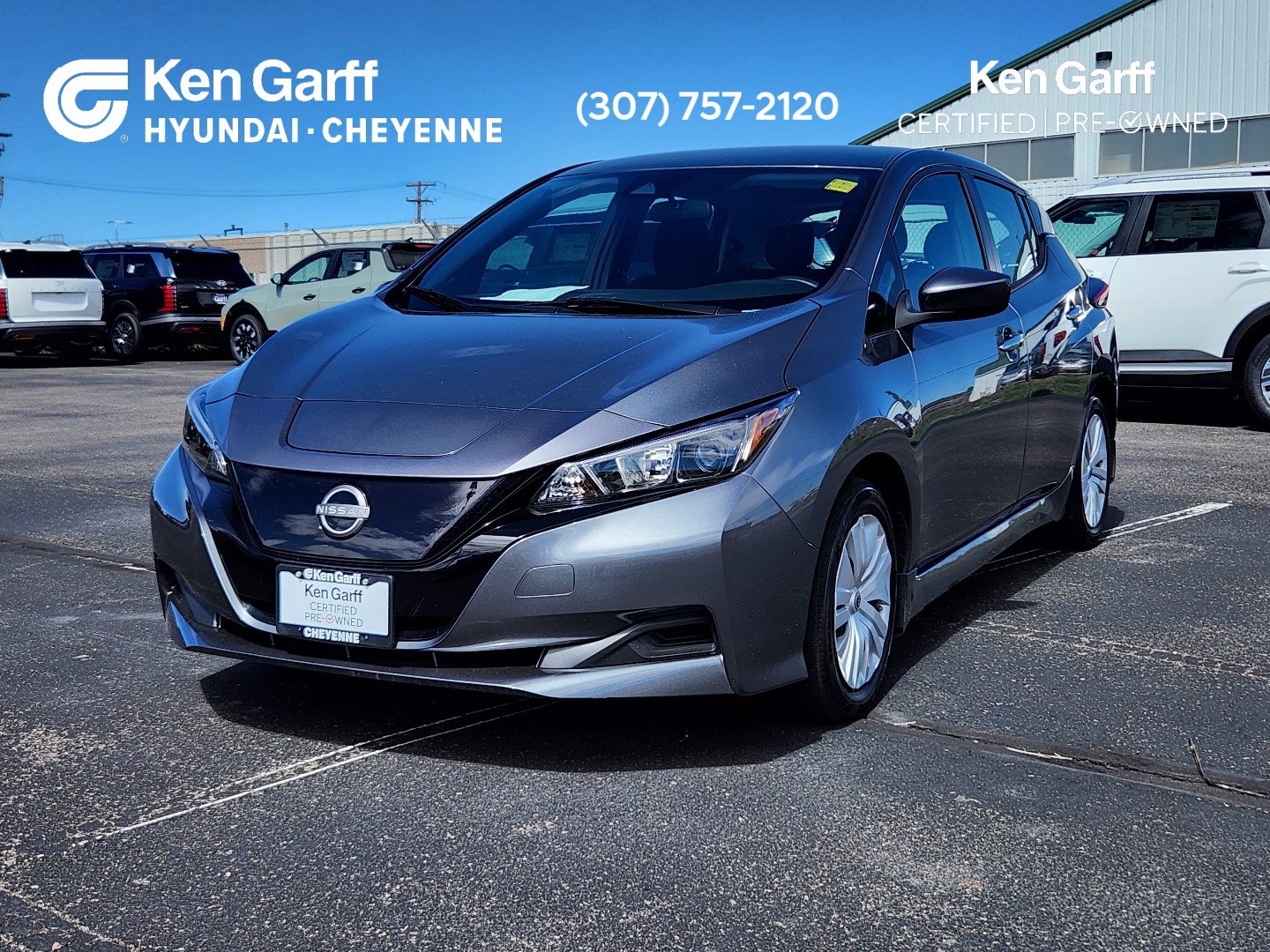 Used 2025 Nissan Leaf S FWD image 1