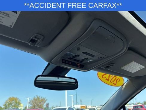 Used 2023 Chevrolet Blazer LT image 24