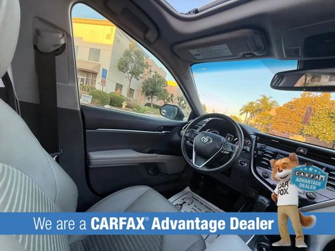 Used 2018 Toyota Camry SE w/ Moonroof Package FWD image 55