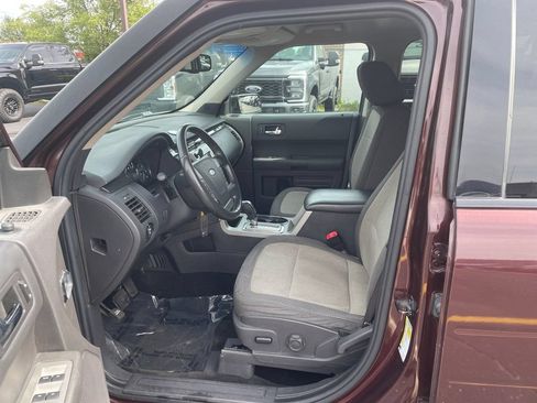 Used 2010 Ford Flex SE FWD image 13