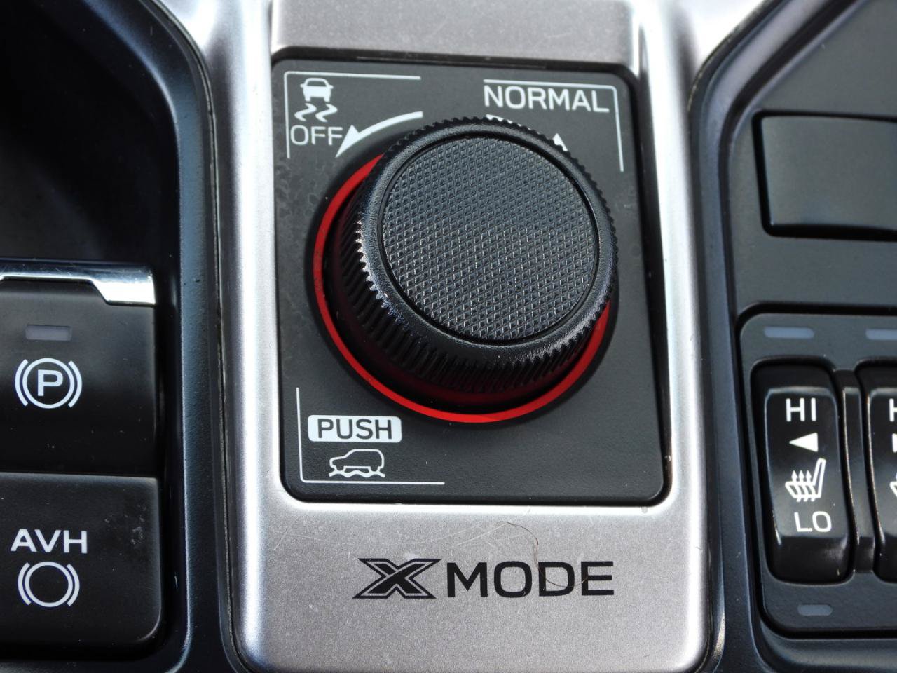 Used 2023 Subaru Forester Premium AWD/4WD image 98