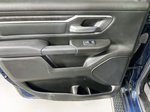 Used 2023 RAM 1500 Big Horn AWD/4WD image 25