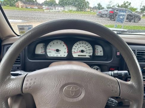 Used 2003 Toyota Tacoma PreRunner RWD image 18