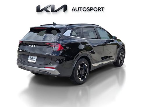 Certified 2026 Kia Sportage EX w/ EX Panorama Roof Package FWD image 8