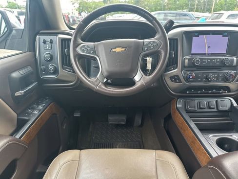 Used 2017 Chevrolet Silverado 1500 LTZ w/ Sport Package AWD/4WD image 21