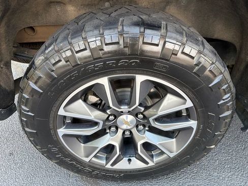 Used 2024 Chevrolet Silverado 1500 LT w/ All Star Edition Plus AWD/4WD image 17