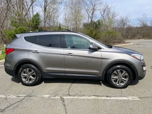 Used 2016 Hyundai Santa Fe Sport w/ Option Group 02 AWD/4WD image 8