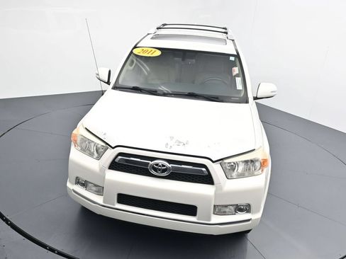 Used 2011 Toyota 4Runner Limited AWD/4WD image 26