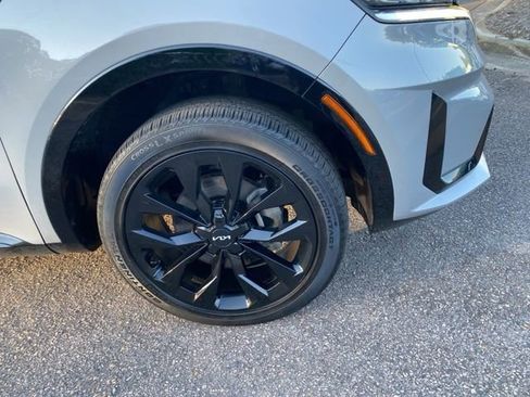 Used 2023 Kia Sorento SX AWD/4WD image 25
