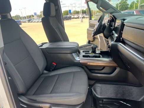 Used 2024 Chevrolet Silverado 1500 RST AWD/4WD image 13