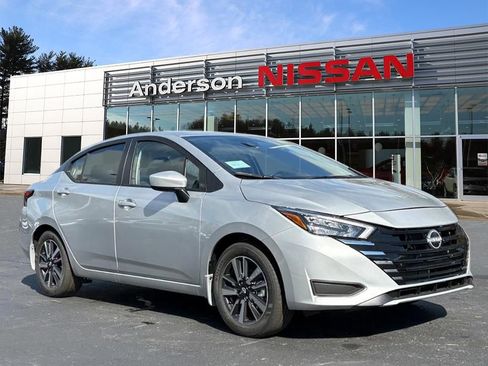 New 2025 Nissan Versa SV w/ Trunk Package image 1