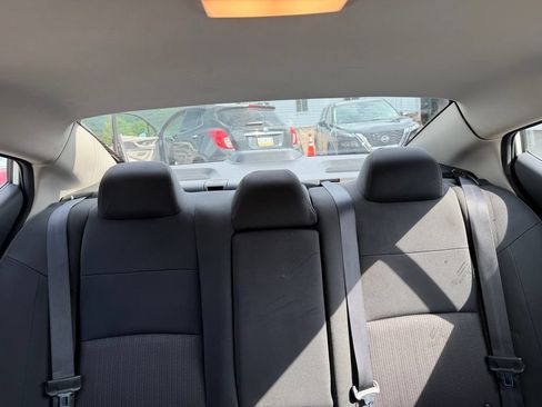 Used 2025 Nissan Altima 2.5 SV FWD image 19