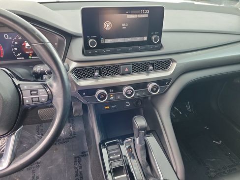Used 2024 Acura Integra FWD image 17