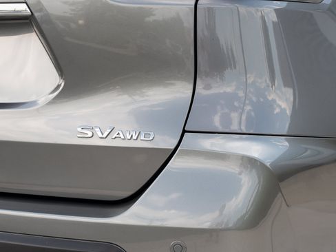 Used 2019 Nissan Rogue SV AWD/4WD image 25