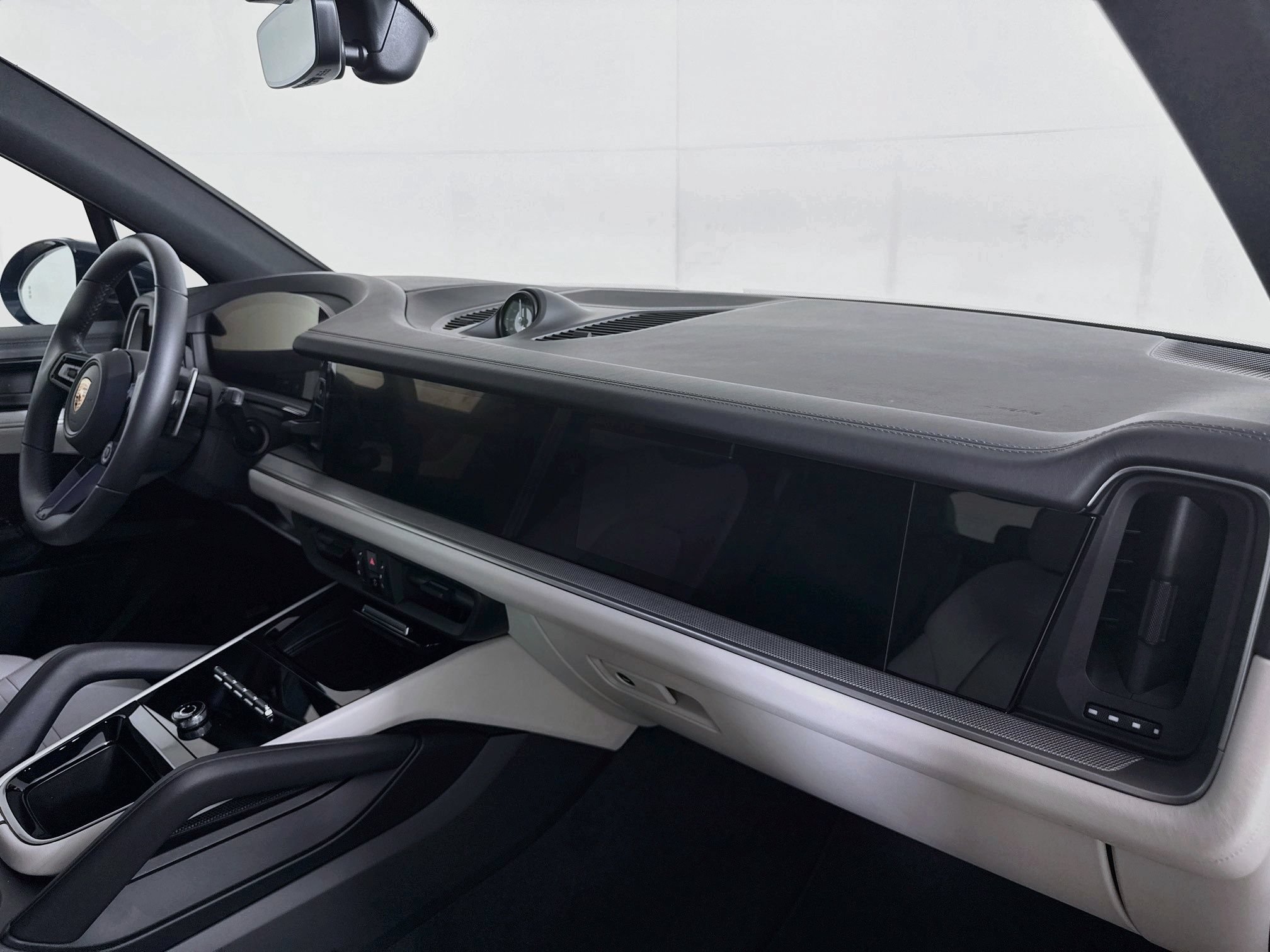 Certified 2026 Porsche Cayenne E-Hybrid AWD/4WD image 28