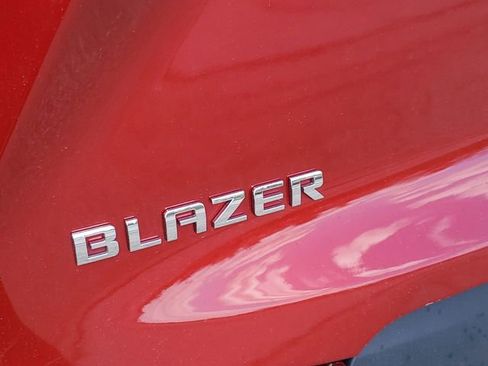 Used 2024 Chevrolet Blazer LT w/ Convenience Package FWD image 32