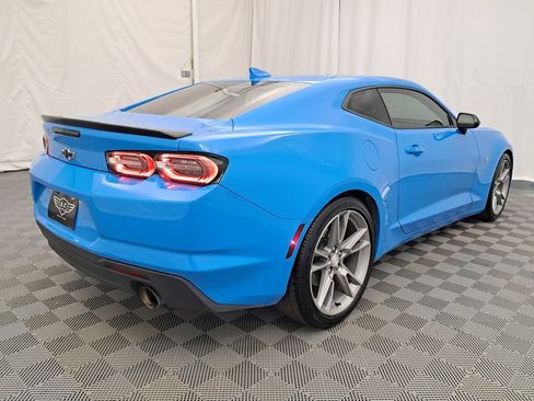 Used 2022 Chevrolet Camaro LT w/ RS Package image 4