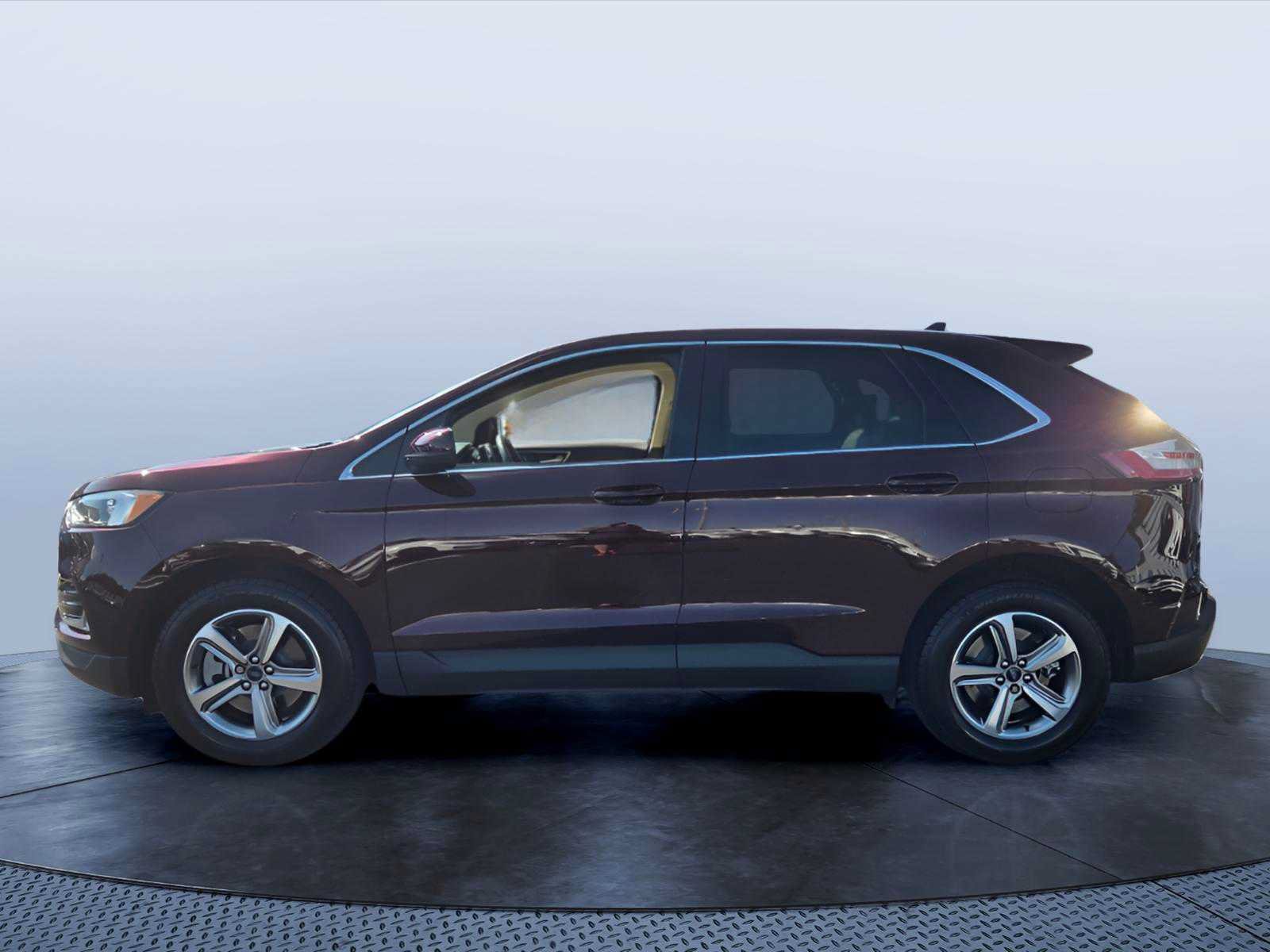 Used 2022 Ford Edge SEL w/ Convenience Package AWD/4WD image 6
