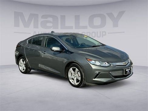 Used 2017 Chevrolet Volt LT w/ Comfort Package image 2