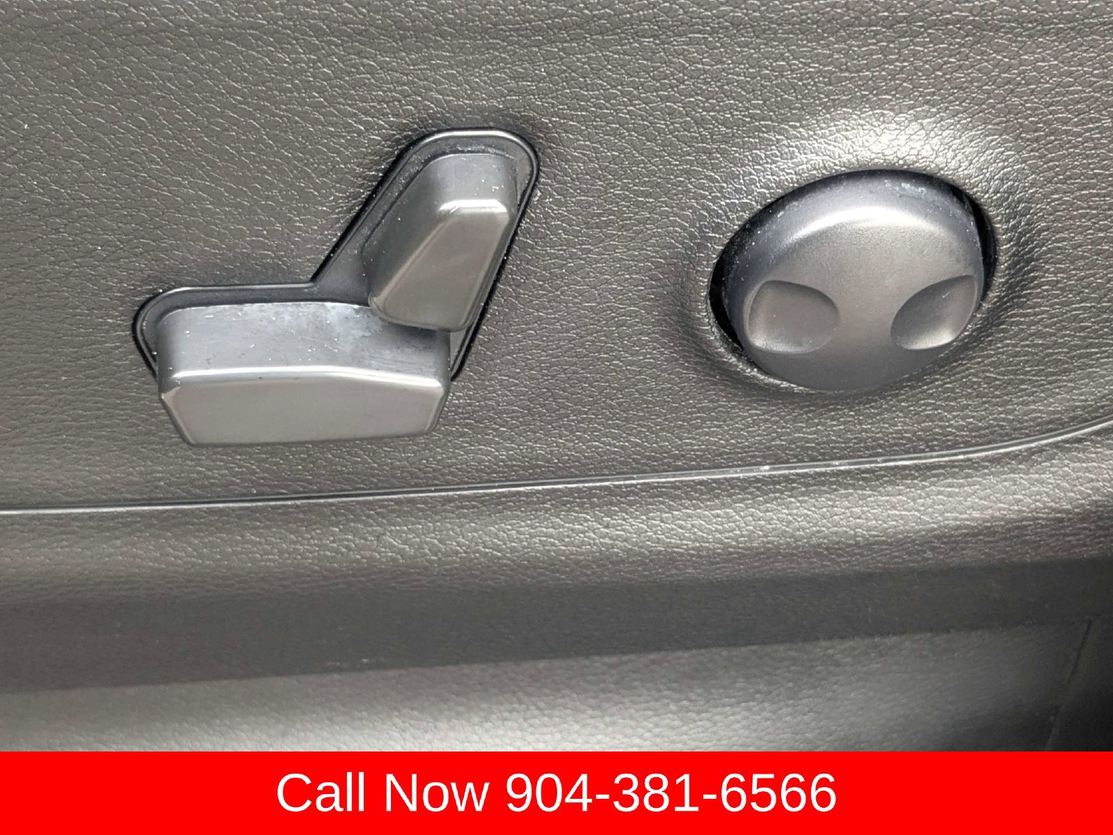 Used 2022 RAM 1500 Big Horn AWD/4WD image 21