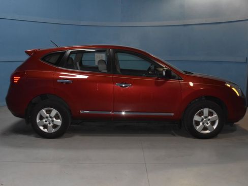 Used 2013 Nissan Rogue S image 18