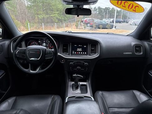 Used 2020 Dodge Charger SXT w/ Leather Interior Group image 16