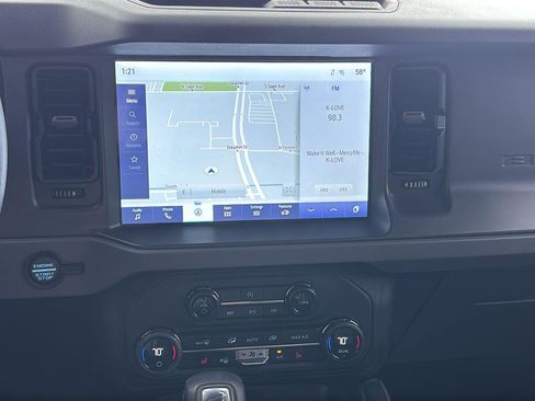 Used 2024 Ford Bronco Big Bend image 33