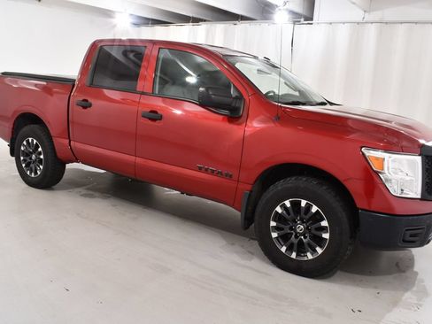 Used 2019 Nissan Titan S AWD/4WD image 5