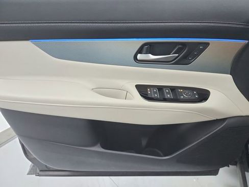 Used 2025 Nissan Murano SL image 34