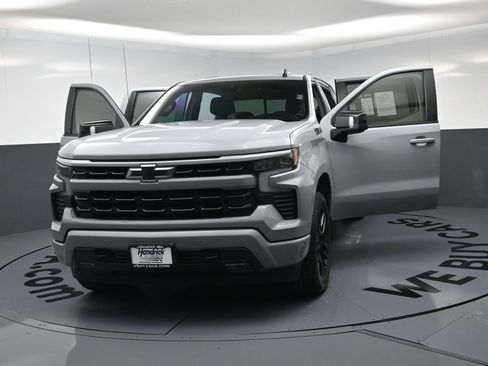 Used 2024 Chevrolet Silverado 1500 RST w/ Dark Appearance Package AWD/4WD image 23