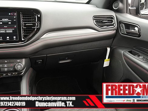 New 2025 Dodge Durango GT image 37