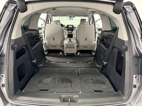 Used 2019 Honda Odyssey EX image 28