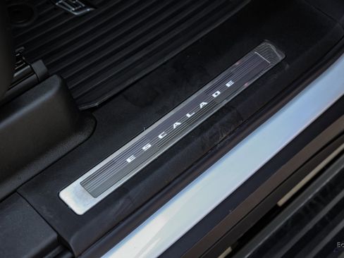 Used 2025 Cadillac Escalade V w/ LPO, Floor Liner Package image 39