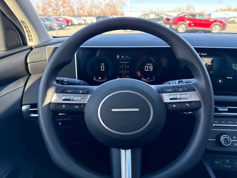 Used 2026 Hyundai Tucson SE image 18