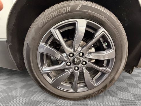 Used 2024 Chevrolet Equinox RS w/ RS Leather Package FWD image 13