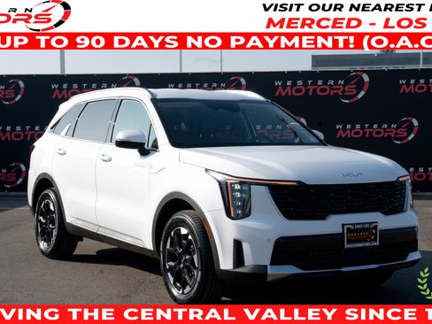 Used 2024 Kia Sorento S image 1