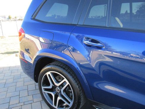 Used 2017 Mercedes-Benz GLS 550 4MATIC image 65