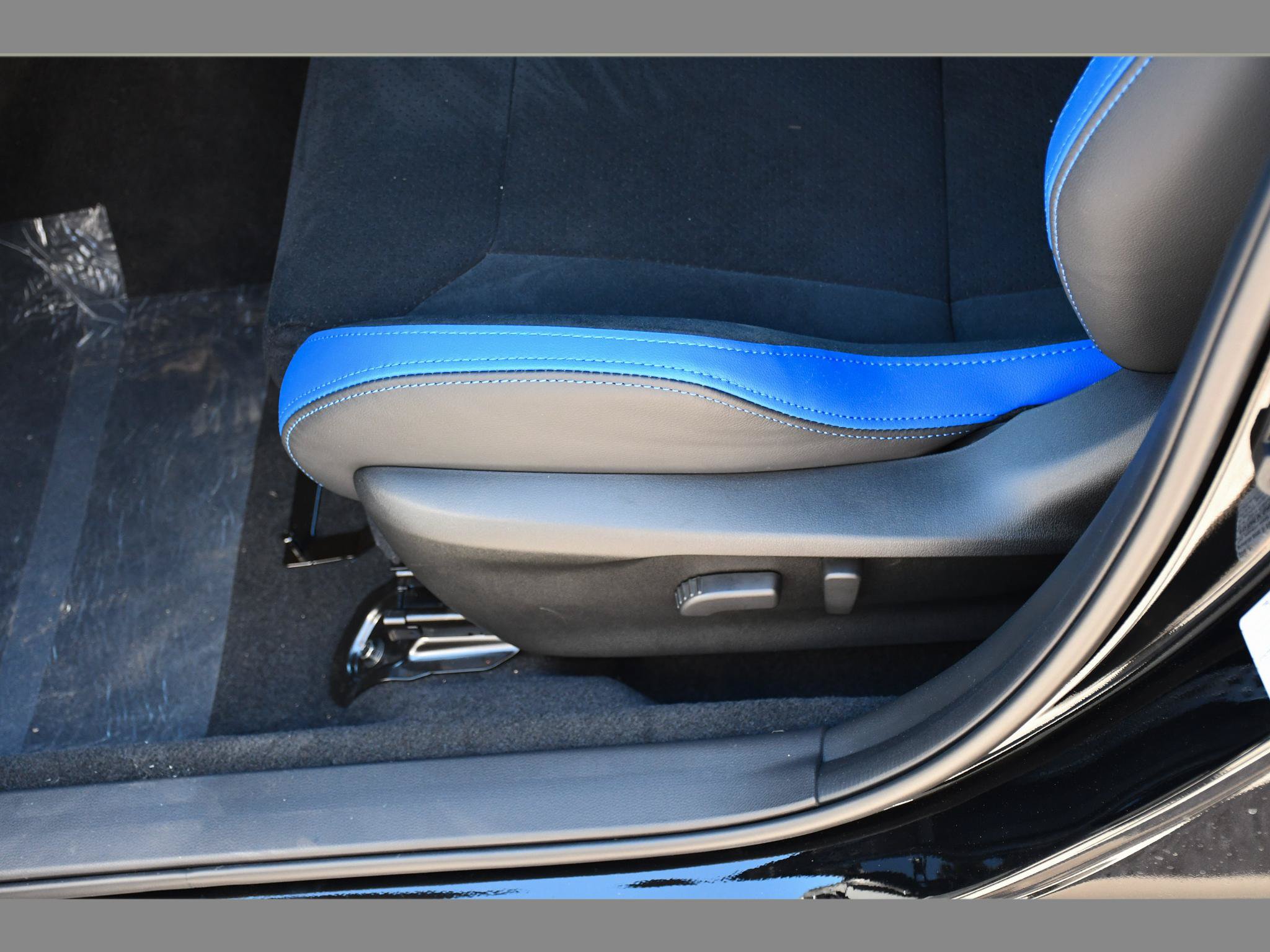 New 2026 Subaru WRX tS AWD/4WD image 34