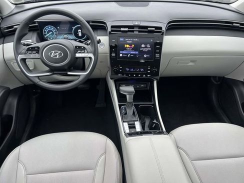 Certified 2023 Hyundai Tucson SEL w/ Convenience Package image 12