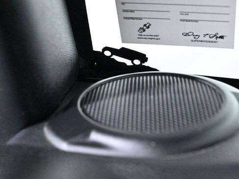 Used 2016 Jeep Wrangler Unlimited Sahara image 27