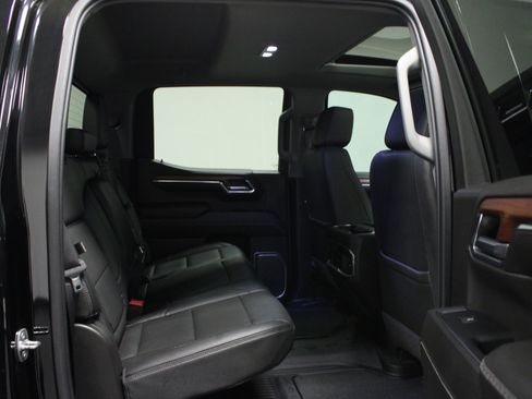 Used 2023 GMC Sierra 1500 Denali w/ Denali Reserve Package AWD/4WD image 15