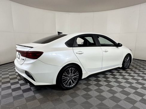 Used 2022 Kia Forte GT-Line w/ GT-Line Premium Package image 4