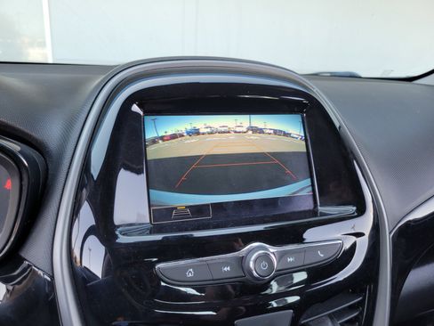 Used 2022 Chevrolet Spark LT FWD image 16