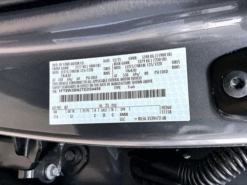 New 2026 Ford F350 Lariat AWD/4WD image 9