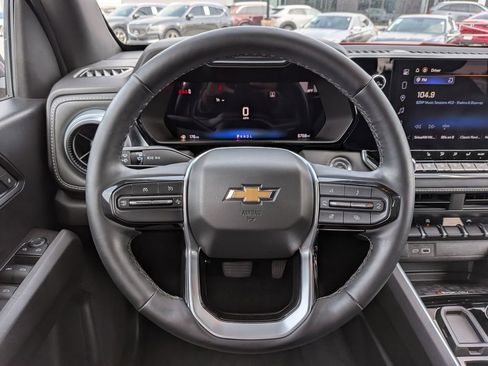 Used 2025 Chevrolet Colorado LT w/ LT Convenience Package RWD image 15