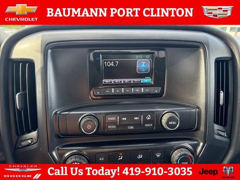 Used 2015 Chevrolet Silverado 2500 W/T w/ WT Convenience Package AWD/4WD image 18
