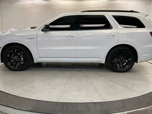 Used 2023 Dodge Durango R/T AWD/4WD image 2