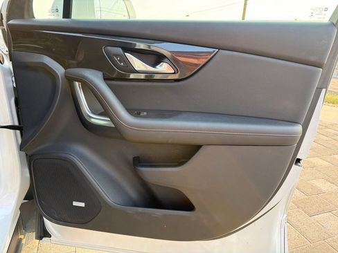 Used 2020 Chevrolet Blazer Premier w/ Driver Confidence II Package AWD/4WD image 25