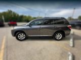 Used 2012 Toyota Highlander 4WD image 4